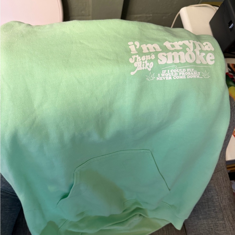 NEW! Jhene Aiko "Im Trynna Smoke" Hoodie Sweatshirt